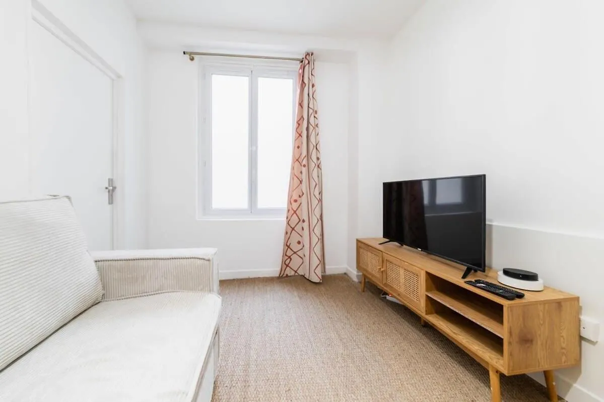 Jolie 2 Pieces 35M2 Bien Equipee 4P - Paris 20 - Flat-Guest Apartment
