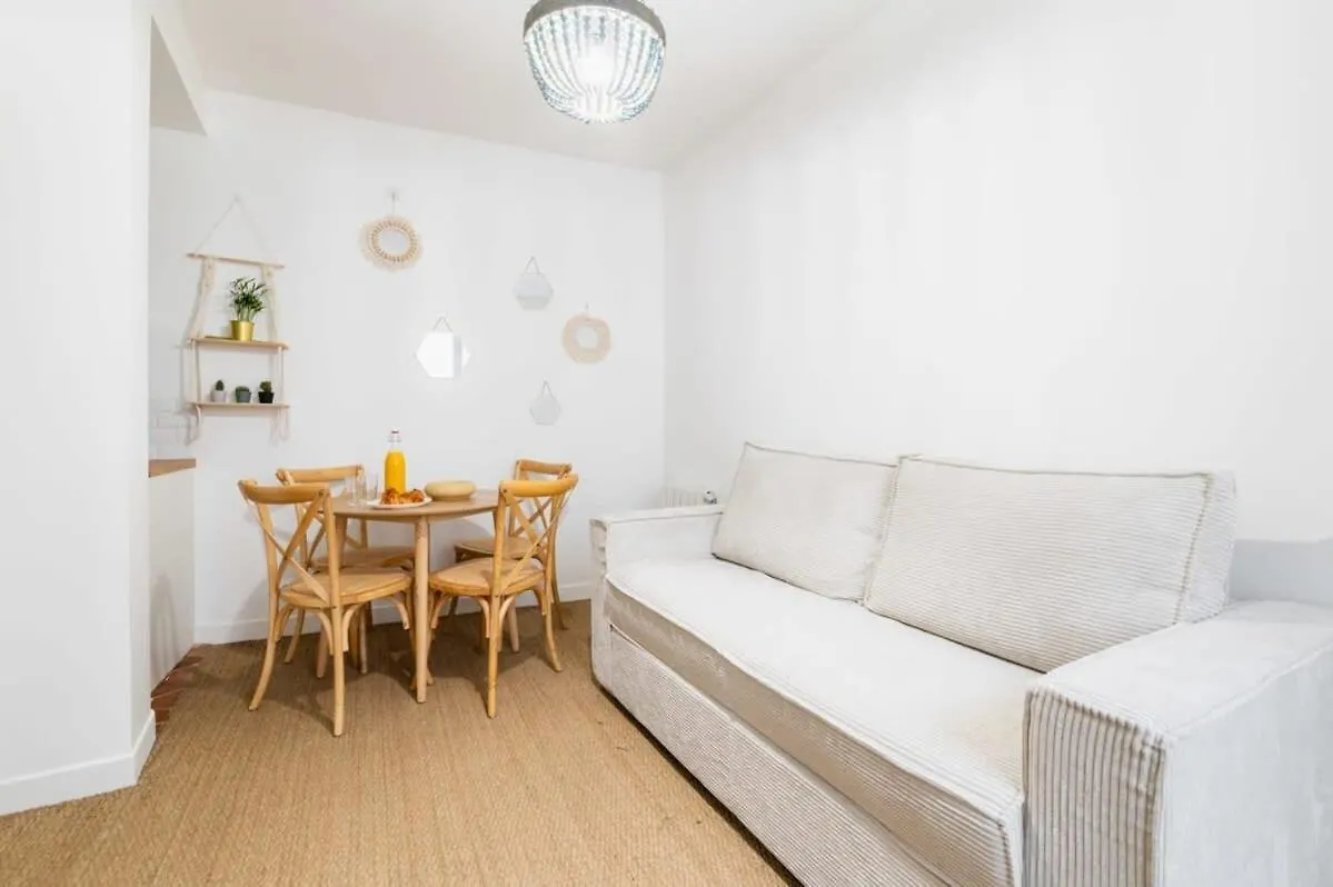 Jolie 2 Pieces 35M2 Bien Equipee 4P - Paris 20 - Flat-Guest location